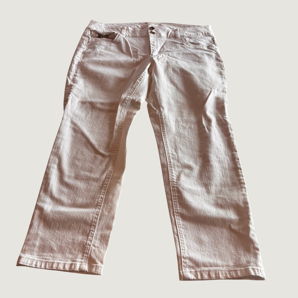 White House Black Market White Cropped Jeans Horsebit Detail Size 14